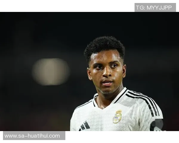 英媒：因皇马有意求购，热刺考虑给范德芬翻倍周薪